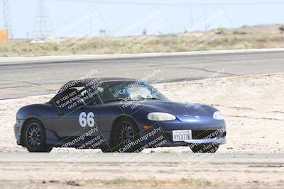 media/Jun-01-2024-CalClub SCCA (Sat) [[0aa0dc4a91]]/Group 1/Off Ramp 1015am/